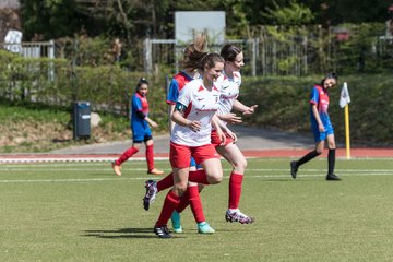 Bild 49 - wCJ Walddoerfer 2 - VfL Pinneberg 2 : Ergebnis: 7:0